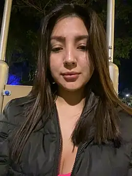 Snapshot of licky_lu chatting on January 20, 2025, 4:21 am licky lu online show from January 20, 2025, 4:21 am