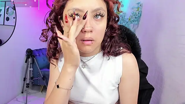 Theia moon online show from April 17, 2026, 12:52 pm