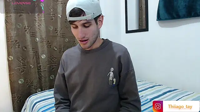 Snapshot of Thhiago_tay chatting on November 3, 2025, 11:59 pm Thhiago tay online show from November 3, 2025, 11:59 pm