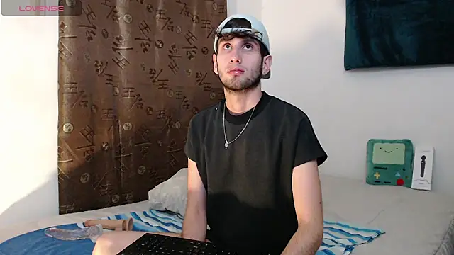 Snapshot of Thhiago_tay chatting on November 22, 2025, 8:57 am Thhiago tay online show from November 22, 2025, 8:57 am