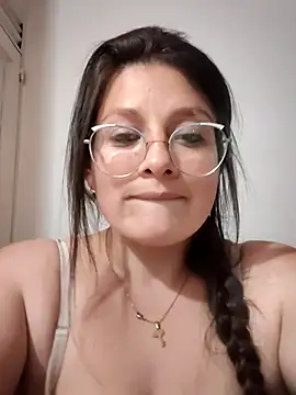 Neve Collins online show from December 22, 2024, 11:11 am