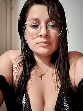 Neve Collins online show from January 12, 2025, 5:34 am