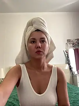 MiraMiss online show from May 16, 2026, 7:49 am