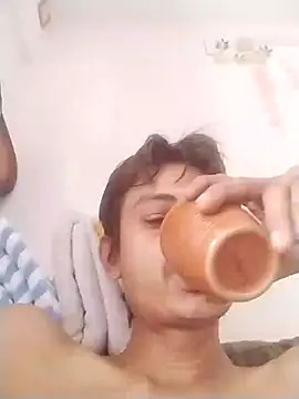 jenilmax online show from December 10, 2024, 9:01 am