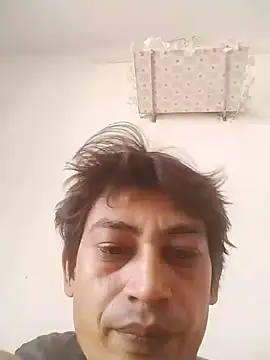 jenilmax online show from December 12, 2024, 5:42 am