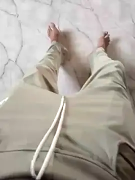 PracticalGum40 online show from April 18, 2026, 3:10 am