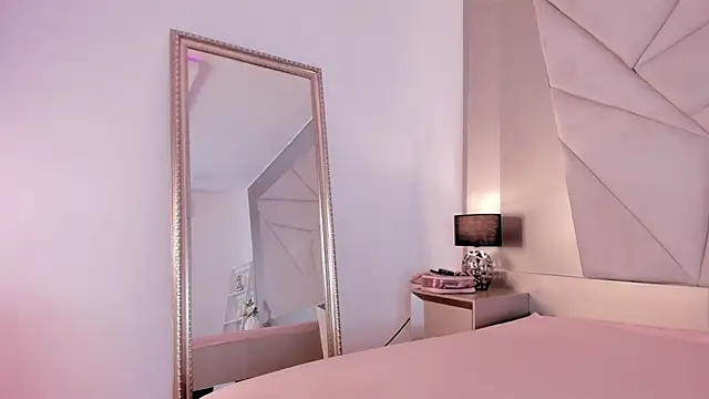 RAVENDIPAUL online show from February 7, 2025, 7:49 pm