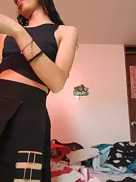 Queenjenn   online show from June 23, 2026, 7:34 pm
