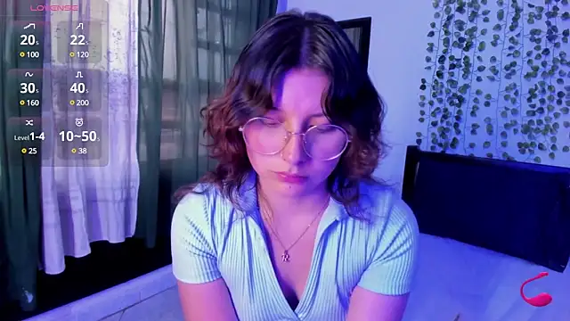 Noellesable online show from March 9, 2025, 6:00 pm