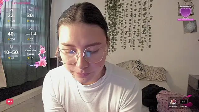 Noellesable online show from September 16, 2025, 5:25 pm