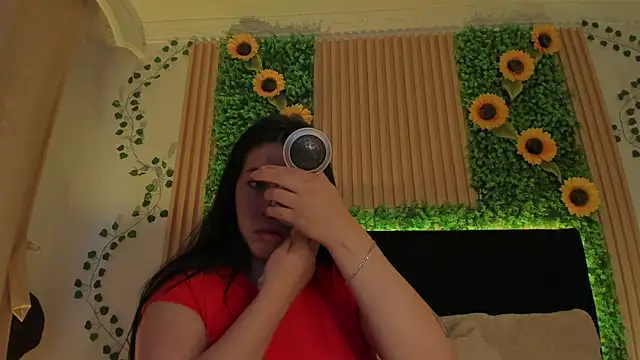 jenifer  power10 online show from February 6, 2025, 12:59 pm