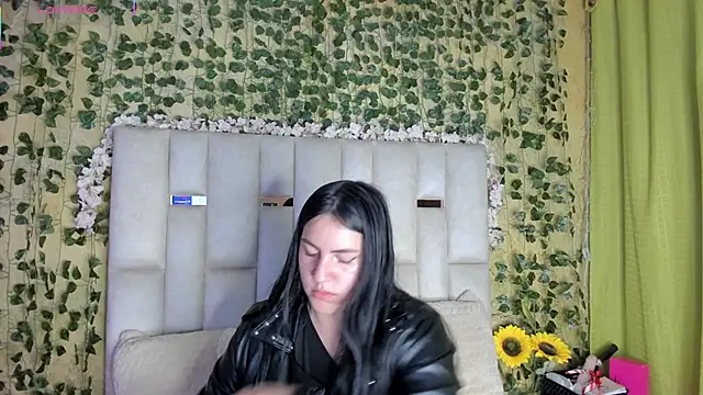 jenifer  power10 online show from March 7, 2025, 11:40 am