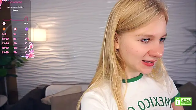 OdelinaFicken online show from September 23, 2025, 5:43 am