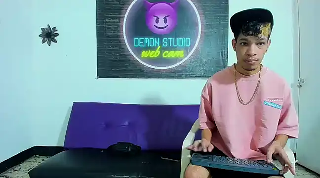 Exclusive Duo66 online show from December 14, 2024, 12:23 pm