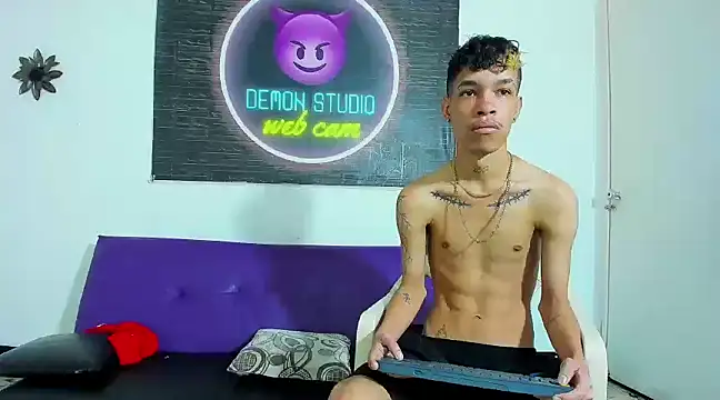 Exclusive Duo66 online show from December 24, 2024, 12:44 pm