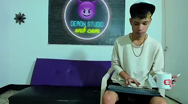 Exclusive Duo66 online show from January 2, 2025, 1:40 pm