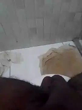 Snapshot of rodrigo21Cm_ chatting on November 18, 2025, 2:17 am rodrigo21Cm online show from November 18, 2025, 2:17 am