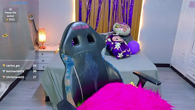 Snapshot of Kate_Laurence_ chatting on November 15, 2025, 11:51 am Kate Laurence online show from November 15, 2025, 11:51 am