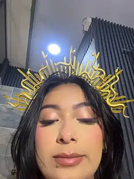 Snapshot of MeganCruzGB chatting on March 13, 2026, 12:34 pm MeganCruzGB online show from March 13, 2026, 12:34 pm