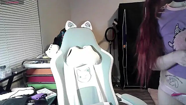 LilyFoxxx online show from January 26, 2025, 4:20 am