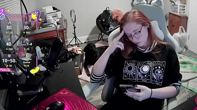 LilyFoxxx online show from September 28, 2025, 6:30 am