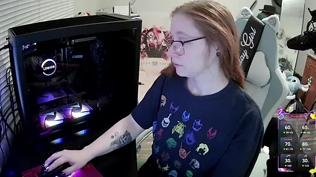 LilyFoxxx online show from November 26, 2025, 4:13 am