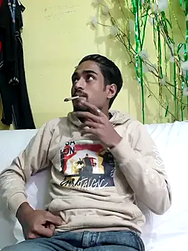 Snapshot of savage_lucifer8 chatting on December 13, 2024, 11:13 am savage lucifer8 online show from December 13, 2024, 11:13 am