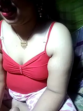 Snapshot of Super-Couple chatting on March 20, 2025, 6:09 pm Super-Couple online show from March 20, 2025, 6:09 pm