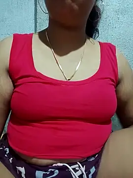 Snapshot of Super-Couple chatting on October 2, 2025, 7:21 pm Super-Couple online show from October 2, 2025, 7:21 pm