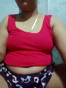 Snapshot of Super-Couple chatting on October 3, 2025, 12:35 pm Super-Couple online show from October 3, 2025, 12:35 pm