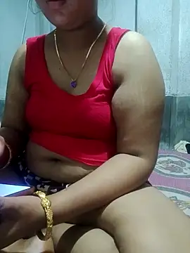 Snapshot of Super-Couple chatting on October 4, 2025, 6:22 am Super-Couple online show from October 4, 2025, 6:22 am