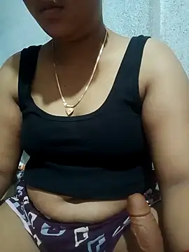 Snapshot of Super-Couple chatting on October 26, 2025, 10:43 am Super-Couple online show from October 26, 2025, 10:43 am