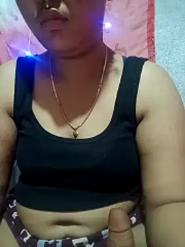 Snapshot of Super-Couple chatting on December 3, 2025, 5:37 am Super-Couple online show from December 3, 2025, 5:37 am