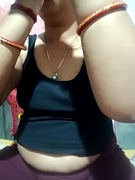 Snapshot of Super-Couple chatting on December 5, 2025, 10:02 am Super-Couple online show from December 5, 2025, 10:02 am