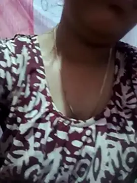 Snapshot of Super-Couple chatting on February 16, 2026, 2:02 pm Super-Couple online show from February 16, 2026, 2:02 pm