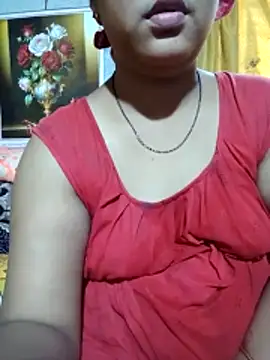 Snapshot of Super-Couple chatting on May 5, 2026, 8:22 am Super-Couple online show from May 5, 2026, 8:22 am