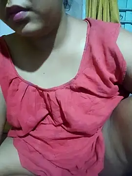 Snapshot of Super-Couple chatting on May 22, 2026, 8:53 am Super-Couple online show from May 22, 2026, 8:53 am