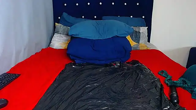 CHERRYYUMMY online show from January 27, 2025, 12:01 am