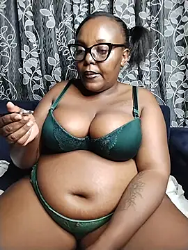 Snapshot of CHERRYYUMMY chatting on February 25, 2026, 8:07 pm CHERRYYUMMY online show from February 25, 2026, 8:07 pm