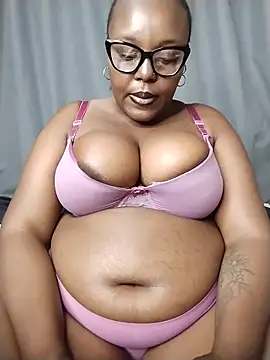 CHERRYYUMMY online show from June 12, 2026, 11:42 am