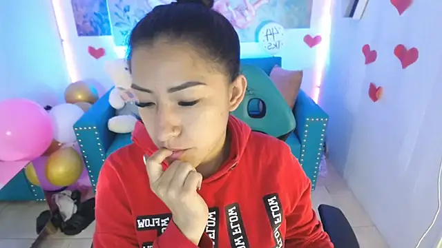 Sofi hot 4m online show from March 10, 2025, 12:48 pm