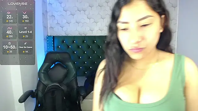 Sofi hot 4m online show from October 15, 2025, 1:33 pm