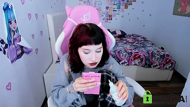 Snapshot of ElizaNik_ chatting on January 30, 2025, 10:41 pm ElizaNik online show from January 30, 2025, 10:41 pm