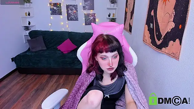 Snapshot of ElizaNik_ chatting on February 16, 2025, 7:15 am ElizaNik online show from February 16, 2025, 7:15 am