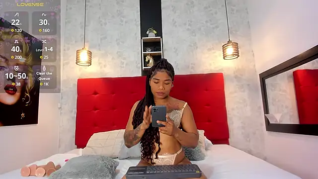 SilvannaFit online show from March 19, 2025, 1:40 pm