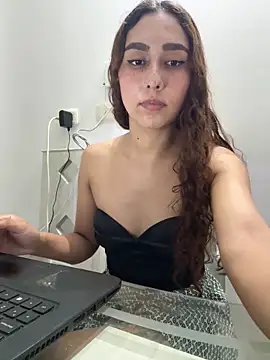 Snapshot of CANDYXXX- chatting on December 16, 2024, 12:26 am CANDYXXX- online show from December 16, 2024, 12:26 am