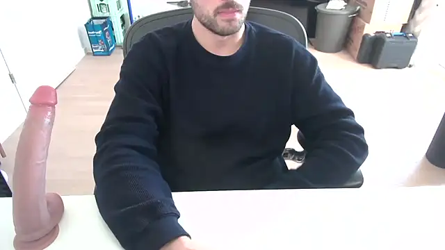 Snapshot of taallguyy_196 chatting on December 4, 2025, 1:09 pm taallguyy 196 online show from December 4, 2025, 1:09 pm