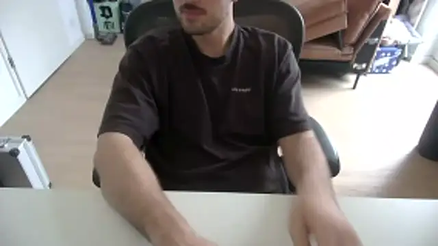 Snapshot of taallguyy_196 chatting on December 22, 2025, 12:02 pm taallguyy 196 online show from December 22, 2025, 12:02 pm