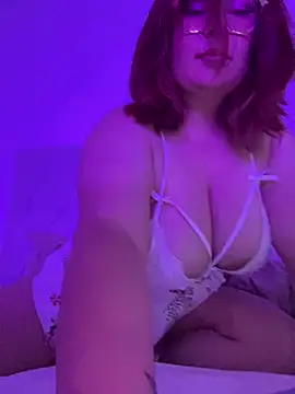 SoshyBaby online show from December 15, 2024, 12:28 pm