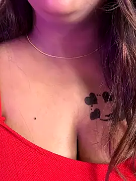 wildestcouplee online show from December 20, 2025, 6:48 pm